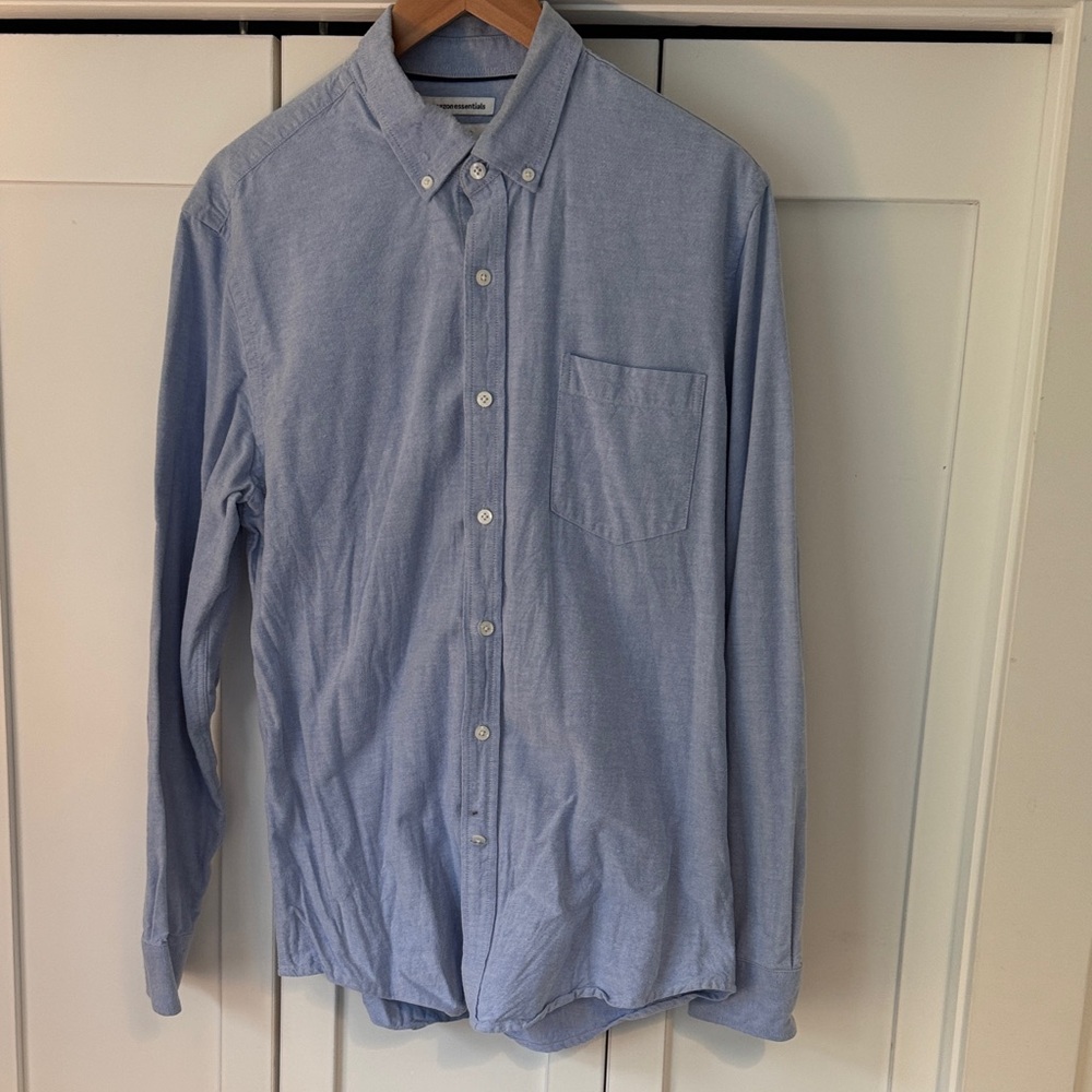 Amazon Essentials Light Blue Men's Button Down Shirt